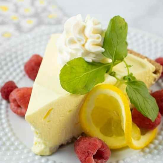 Easy Lemon Cream Pie - Recipe photo by Mindees Cooking Obsession