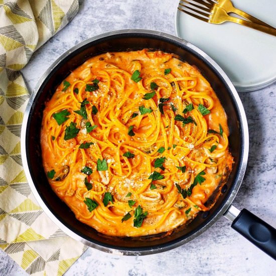 One Pan Seafood Rosé Pasta - Recipe photo by misshangrypants