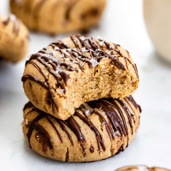 Vegan Peanut Butter Cookies - Recipe photo by eatwithclarity
