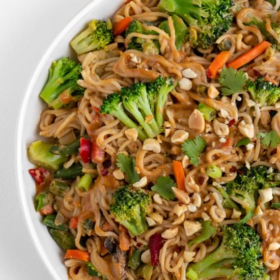 Vegan Peanut Noodles - Recipe photo by purelykaylie
