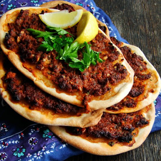lahmacun - Recipe photo by Izaa