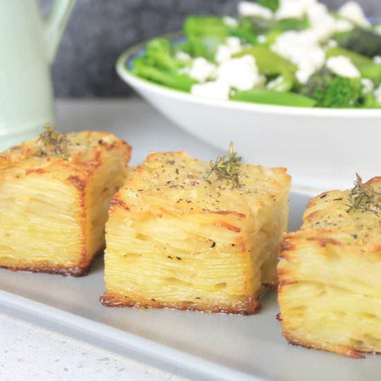 Scalloped Potatoes Gratin - Recipe photo by chezlerevefrancais