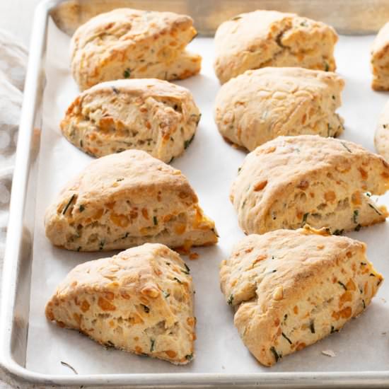 Rustic Gruyère Chive Scones - Recipe photo by jillshough