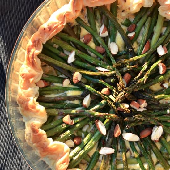 Puff pastry asparagus tart - Recipe photo by Foodohfood