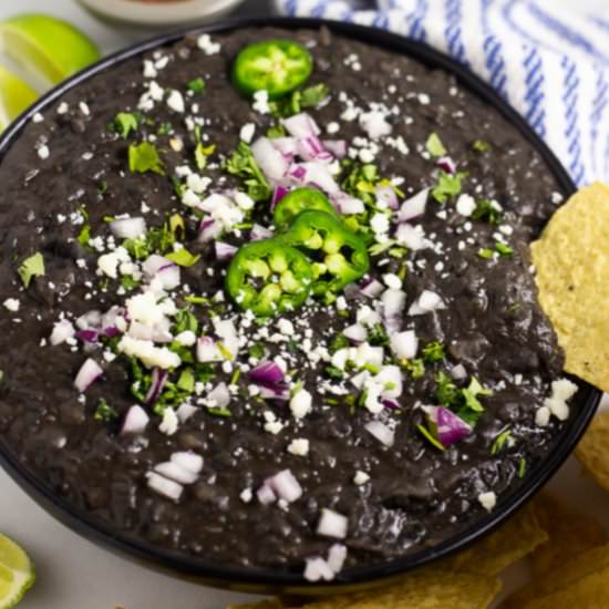 Refried Black Beans - Recipe photo by thegraciouswife
