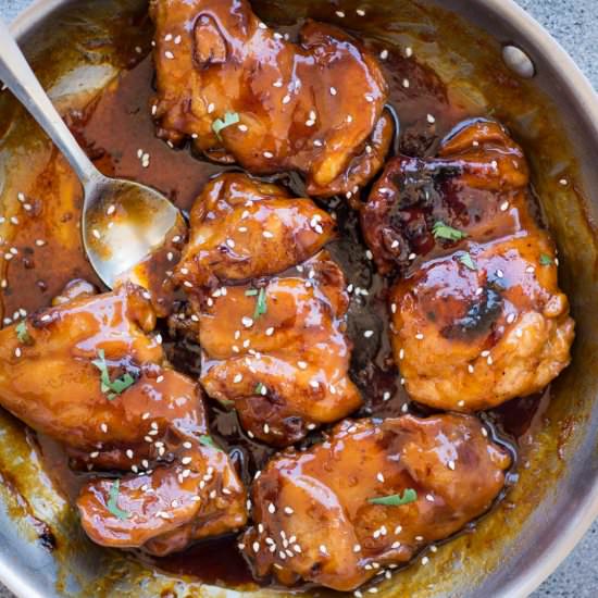 Honey Sriracha Chicken - Recipe photo by Theflavoursofkitchen