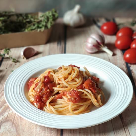 Spaghetti Marinara - Recipe photo by Recipes from Italy