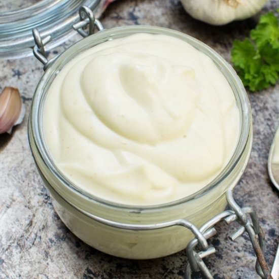 Vegan Aquafaba Mayo - Recipe photo by theflexitarian