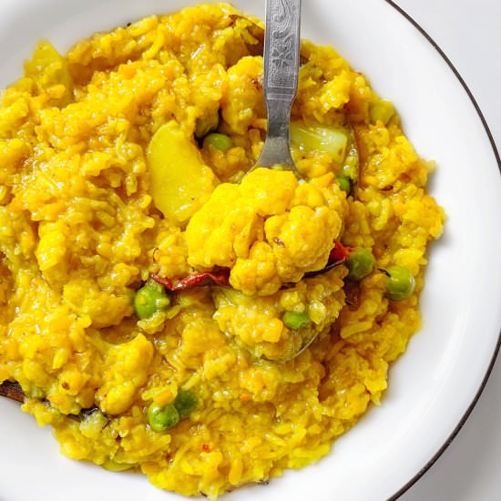 Bengali Khichuri (Bhoger Khichuri) - Recipe photo by EasycookingwithMolly