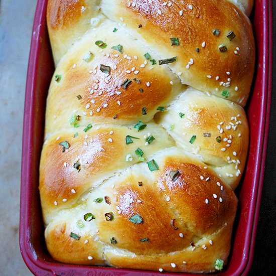Scallion pancake challah - Recipe photo by evabakes