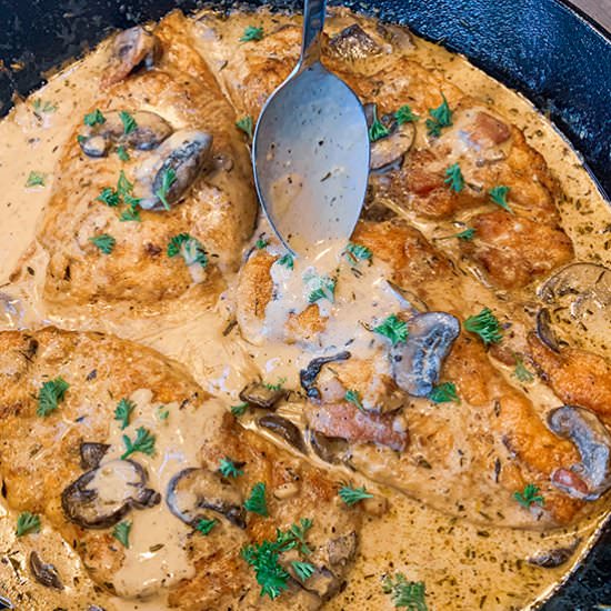 Easy Creamy Chicken Marsala - Recipe photo by Modern Meal Makeover
