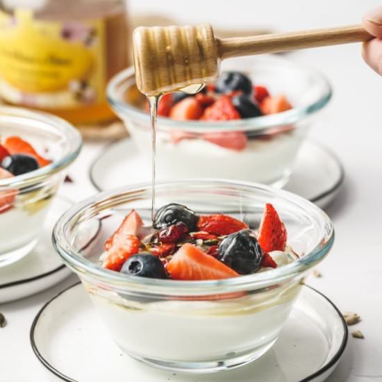 Greek yogurt Breakfast - Recipe photo by ClaytonsCookbook