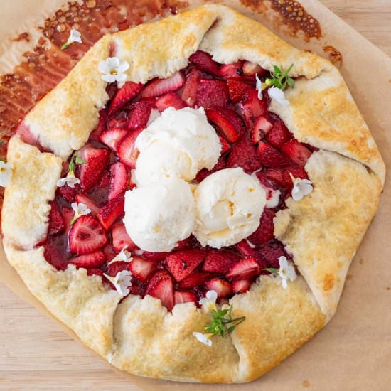 Strawberry Galette - Recipe photo by themarblekitchen