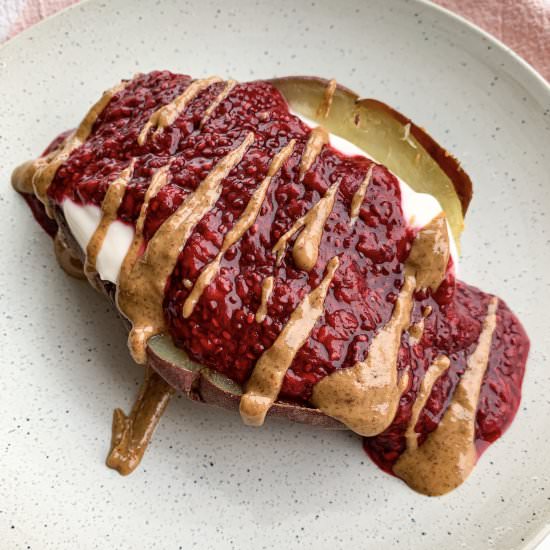 Breakfast Stuffed Sweet Potato - Recipe photo by livlabelfree