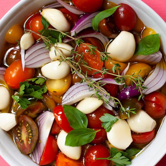 Tomato & Garlic Confit - Recipe photo by Nutreats