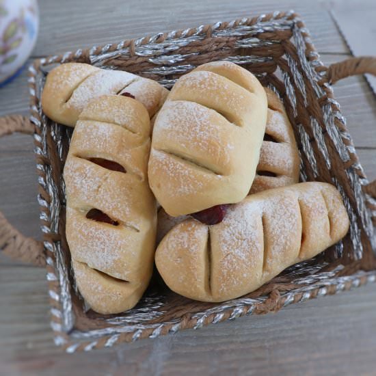 Portuguese chouriço bread - Recipe photo by Food From Portugal