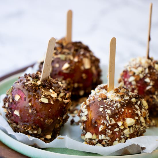 Candied Apples - Recipe photo by dinnertwist