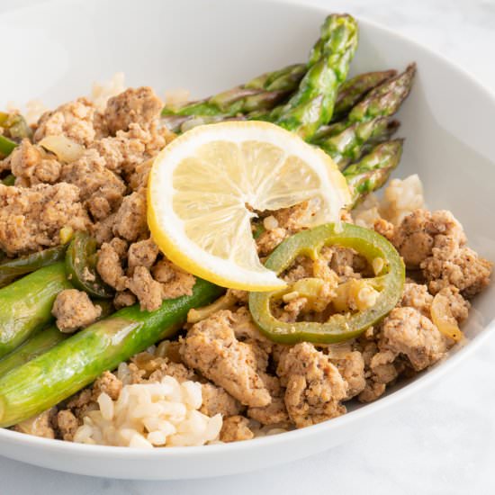 Spicy Lemon Turkey Asparagus Bowl - Recipe photo by heartypalate