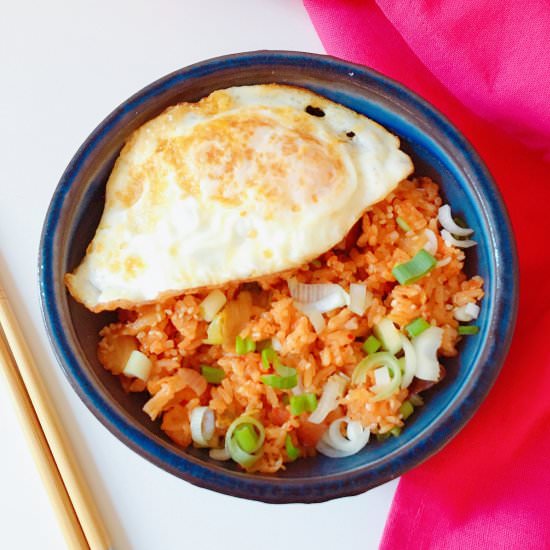 Korean Kimchi and Bacon Fried Rice - Recipe photo by cookcookgo