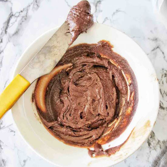 Easy Chocolate Icing - Recipe photo by SweetCaramelSunday