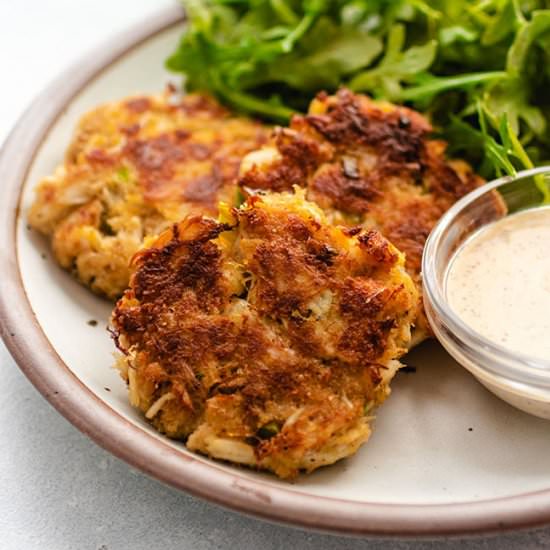 Easy Homemade Crab Cakes - Recipe photo by lifeasastrawberry