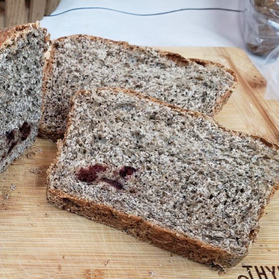 Homemade Cranberry Pecan Bread - Recipe photo by vittlesandvinos