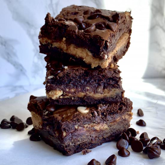 Decadent peanut butter brownie - Recipe photo by Thescrimpycook