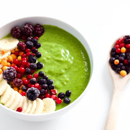 Refreshing Green Smoothie Bowl - Recipe photo by refreshmyhealth