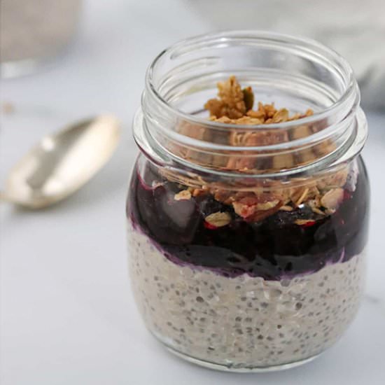Overnight Oats with Blueberries - Recipe photo by truenorthkitchen