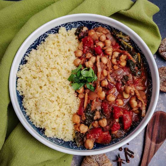 Moroccan Chickpea Stew ($0.92) - Recipe photo by brokebankvegan
