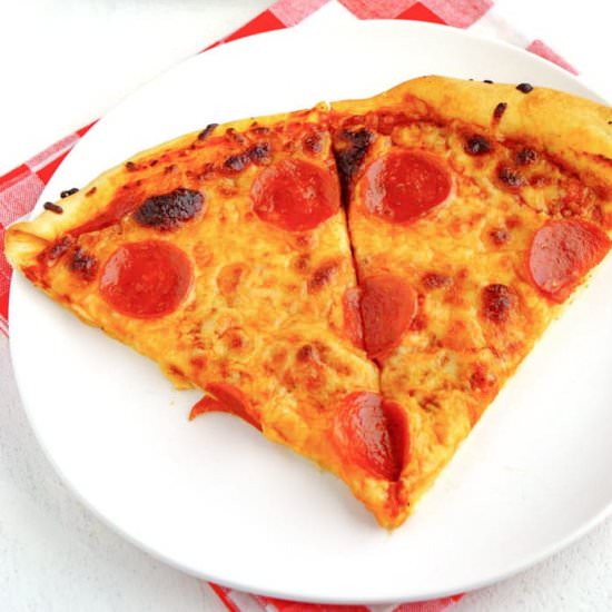 1 Hour pepperoni Pizza - Recipe photo by EasyBudgetRecipes