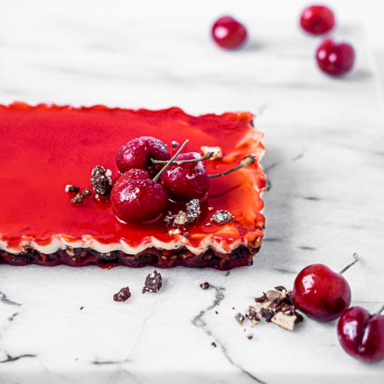 Cherry Pretzel Dessert - Recipe photo by @whitekitchen_redwine