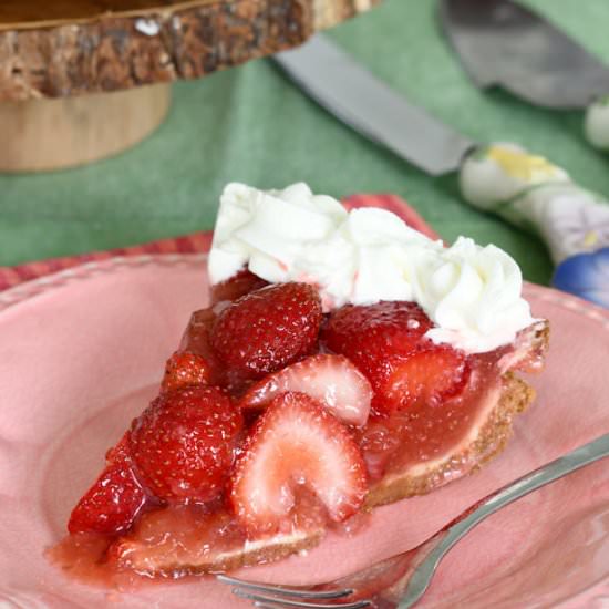 Fresh Strawberry Pie w/Rosé Wine - Recipe photo by eileen.baking-sense