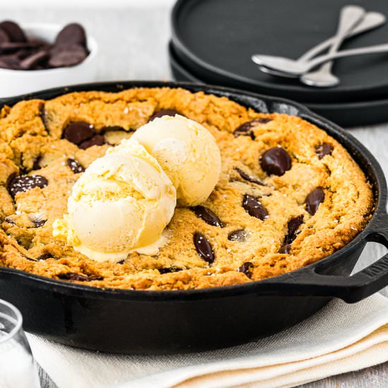 Chocolate Chip Skillet Cookie - Recipe photo by Mommys Home Cooking