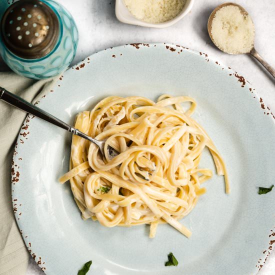 Fettuccine with Butter and Cream - Recipe photo by josieandnina