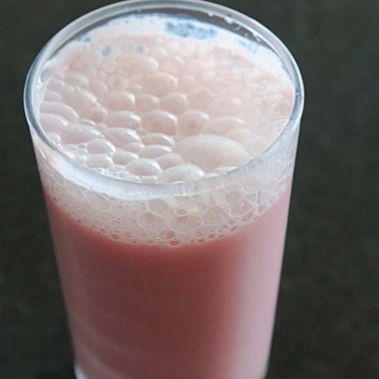 Pomegranate MilkShake - Recipe photo by sandhiya
