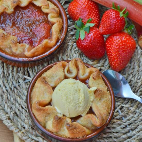 Rhubarb Strawberry Mini Galettes - Recipe photo by Mummys FastandEasy