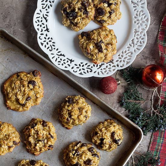 Chewy Oatmeal Raisin Cookies - Recipe photo by unicorns in the kitchen