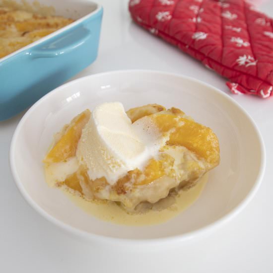 Peach Cobbler Using Canned Peaches - Recipe photo by foodmakesmehappy