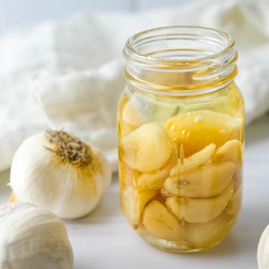2 Ingredient Garlic Confit & Shallots - Recipe photo by garlic and zest
