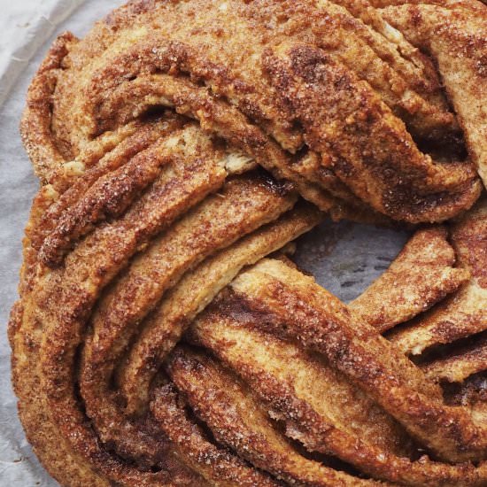 Cinnamon wreath - Recipe photo by earlgreythursday