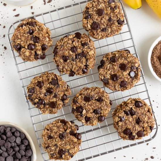 Banana Oatmeal Chocolate Cookies - Recipe photo by purelykaylie