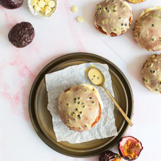 Passion fruit donuts - Recipe photo by cherryonmysundae