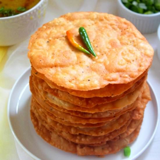 Pakwan / Crispy Fried bread - Recipe photo by livingsmartandhealthy
