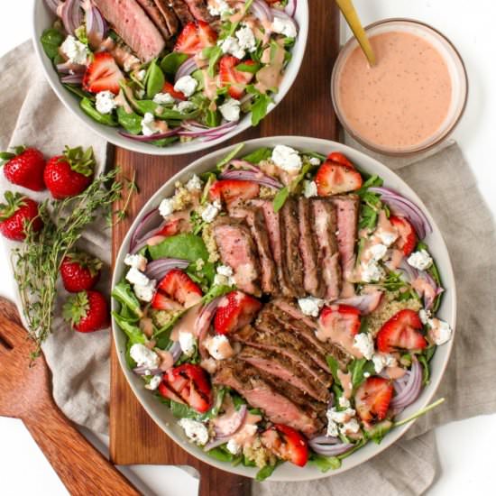 Grilled Steak & Strawberry Salad - Recipe photo by fANNEtastic food