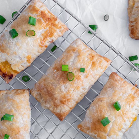 ham and cheese pockets - Recipe photo by Aredspatula