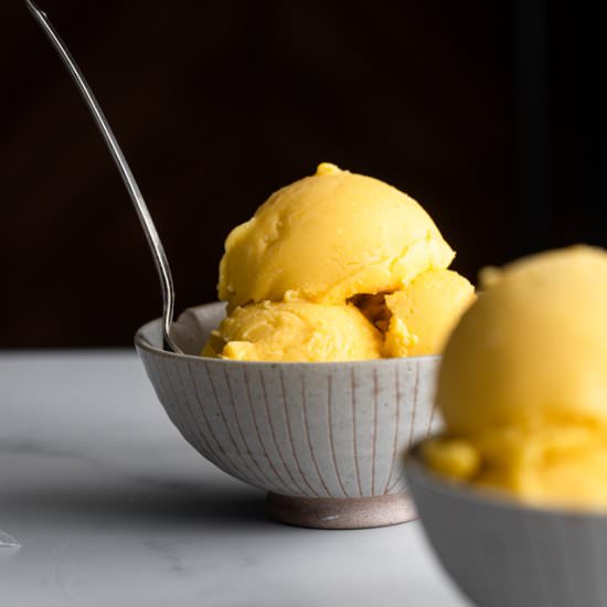 Mango Frozen Yogurt - Recipe photo by foodfaithfitness