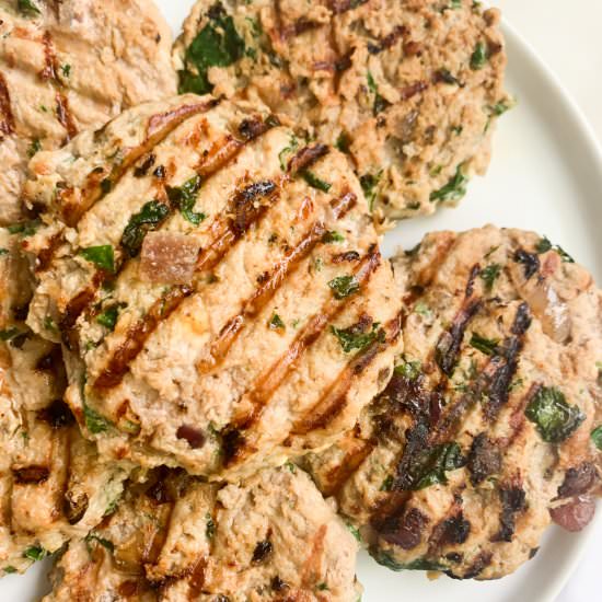 Feta Turkey Burgers - Recipe photo by Wellness by Kay