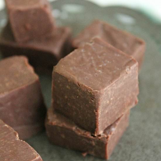 Chocolate Peanut Butter Fudge - Recipe photo by biggreenhouse