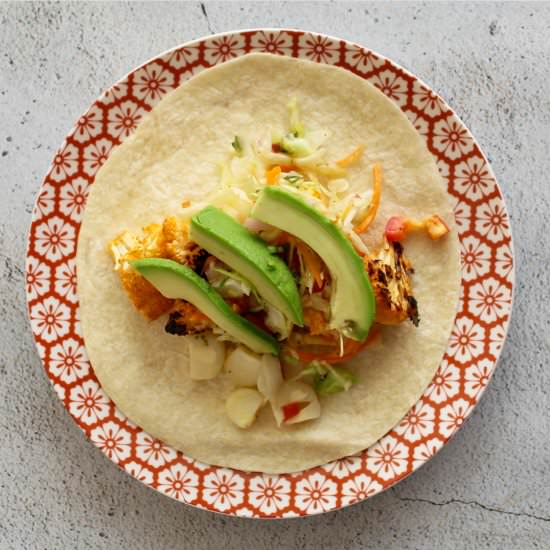 Buffalo cauliflower tacos - Recipe photo by cookeatlivelove
